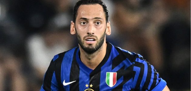 قائد إنتر ميلان لاوتارو مارتينيز يطلب من زميله في الفريق الرحيل